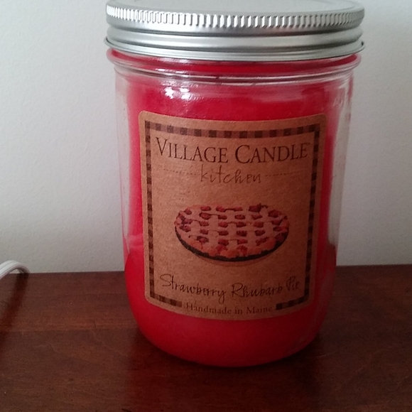 Village Candle STRAWBERRY RHUBARB PIE Jar RARE!!!